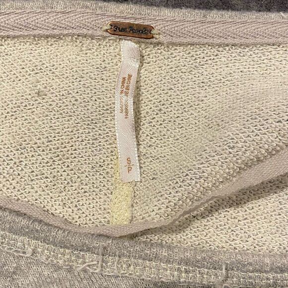 Free People Dandelion Cutout Open Shoulder Oversized Sweatshirt Small - Picture 9 of 10